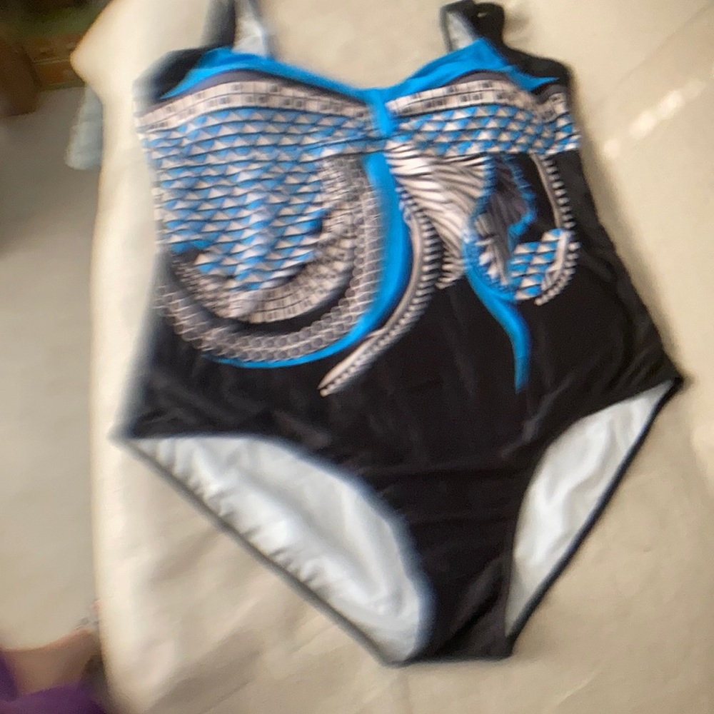 Vintage one piece gorgeous swimsuit